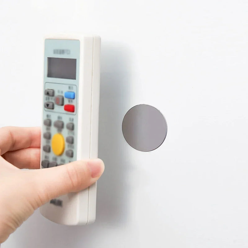 1 Set Magnetic Remote Control Holder Storage Small Object Anti-Lost Wall Mount Magnet Hooks Storage Holder Home Decor Organizer detail view